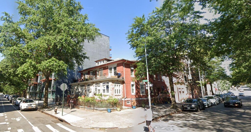 148-47 88th Ave, Jamaica, NY 11435 - photo 2