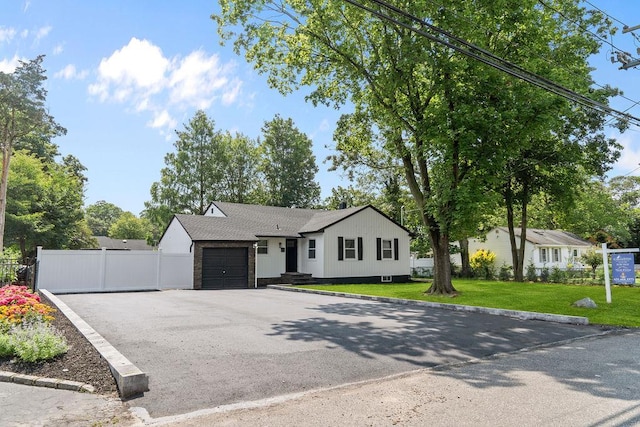 147 Juniper Ave, Smithtown, NY 11787 - photo 6