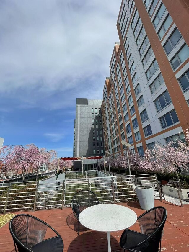 13835 39th Ave Unit 17M, Flushing, NY 11354 - view of wooden terrace