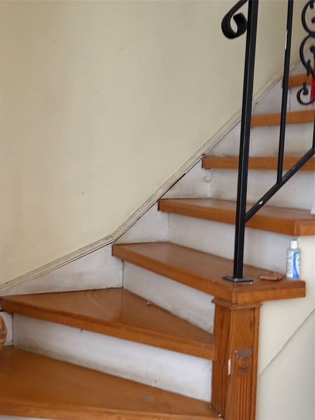 69-02 Springfield Blvd Duplex, Unit Duplex, Oakland Gardens, NY 11364 - view of staircase