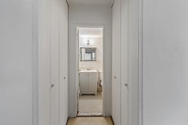 89-15 Parsons Blvd Unit 3J, Jamaica, NY 11432 - corridor with light floors
