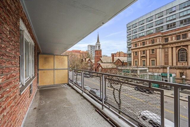 89-15 Parsons Blvd Unit 3J, Jamaica, NY 11432 - balcony featuring a view of city
