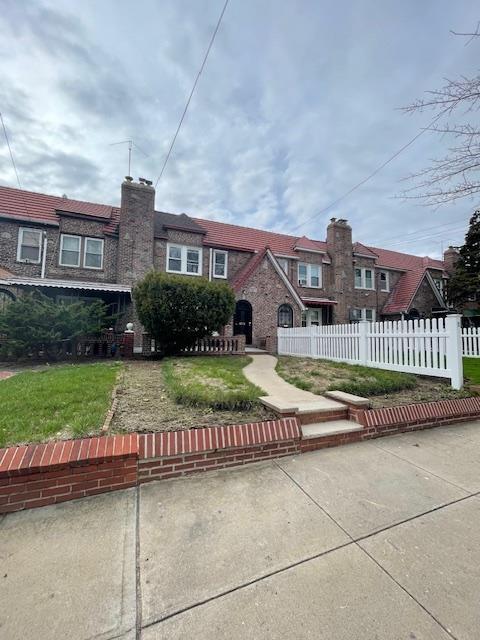 11640 217th St, Cambria Heights, NY 11411 - photo 32