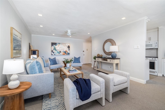living room with ceiling fan, light colored carpet, ornamental molding, recessed lighting, and baseboards