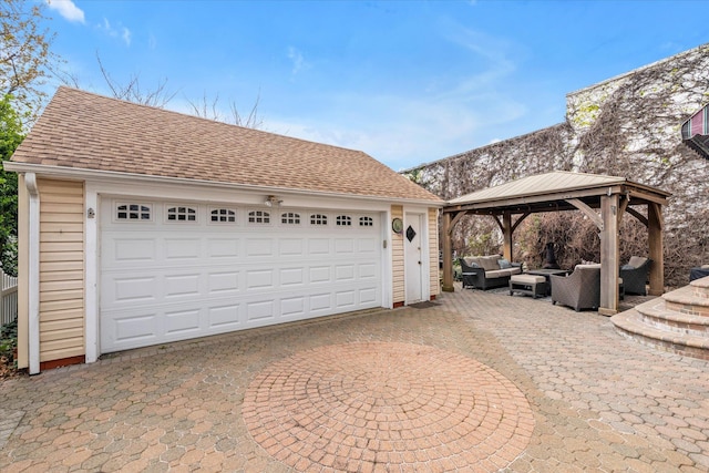 view of detached garage