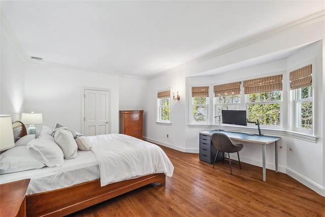 32 Pryer Ln, Larchmont, NY 10538 - bedroom with visible vents, ornamental molding, baseboards, and wood finished floors