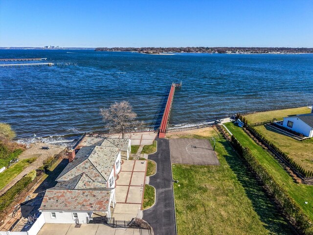 33 Harbour Rd, Great Neck, NY 11024 - photo 9