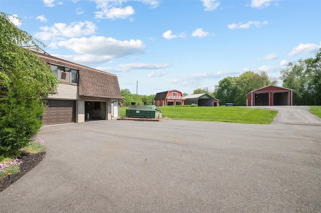 370 Forest Rd, Wallkill, NY 12589 - view of road