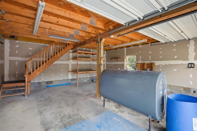 370 Forest Rd, Wallkill, NY 12589 - garage featuring heating fuel