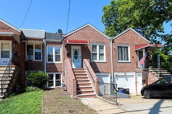 8604 Little Neck Pkwy, Floral Park, NY 11001 - photo 1