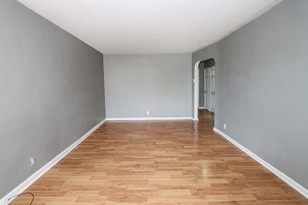 8604 Little Neck Pkwy, Floral Park, NY 11001 - photo 7