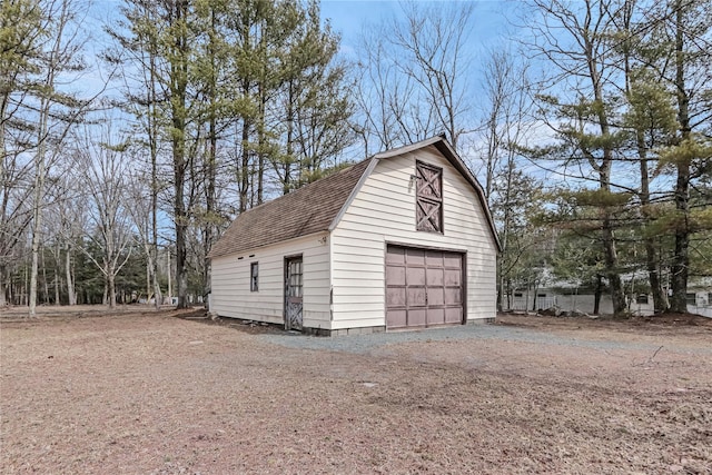 view of detached garage
