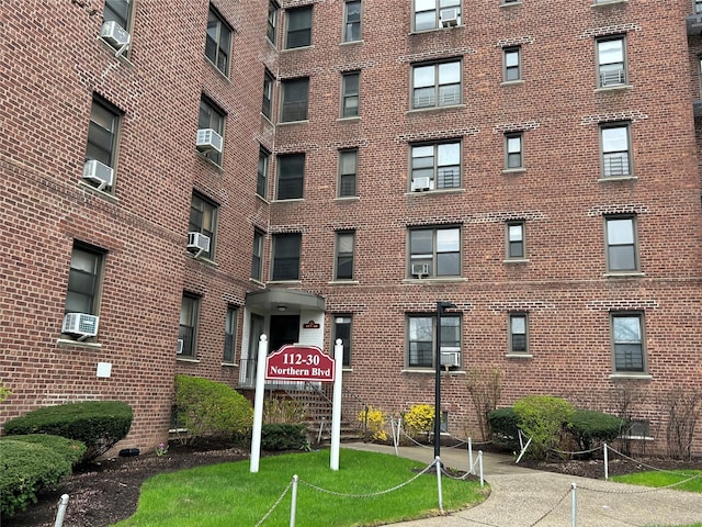 112-30 Northern Blvd Unit 4G, Corona, NY 11368 - photo 3