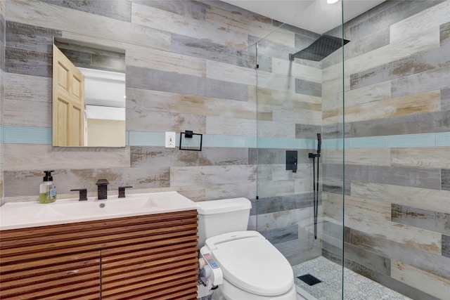 505 E Dr, Copiague, NY 11726 - full bath featuring a tile shower, tile walls, vanity, toilet, and backsplash