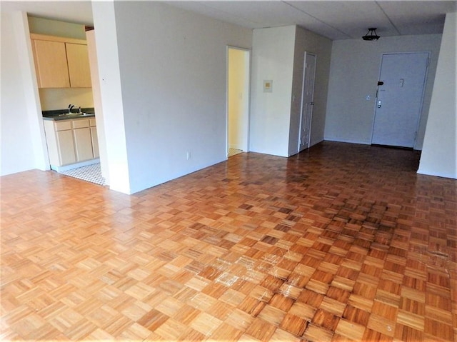 412 Benedict Ave Unit 5J, Tarrytown, NY 10591 - empty room with a sink