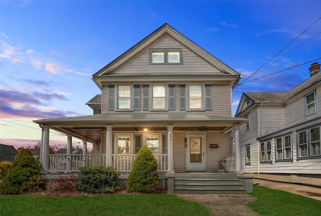 view of front of home featuring a porch