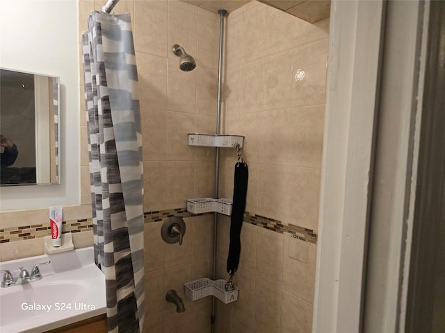 17709 112th Ave, Addisleigh Park, NY 11433 - full bath with tiled shower, tasteful backsplash, and vanity