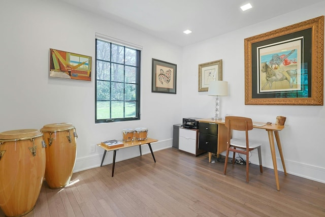 165 Valley Rd, New Rochelle, NY 10804 - office space with wood finished floors and baseboards