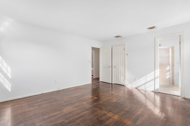 927 Mica Ct, Valley Cottage, NY 10989 - spare room featuring hardwood / wood-style floors, baseboards, and visible vents