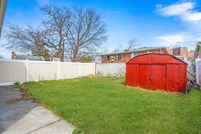 134-15 160th St, Jamaica, NY 11434 - view of yard featuring a storage unit and an outbuilding