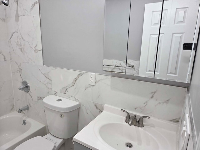 134-15 160th St, Jamaica, NY 11434 - full bath with toilet, tile walls, vanity, and tub / shower combination