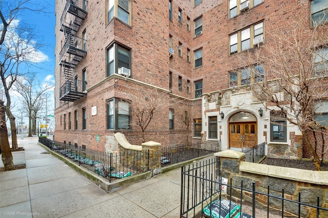 41-09 41st St, Sunnyside, NY 11104 - view of building exterior with cooling unit and fence
