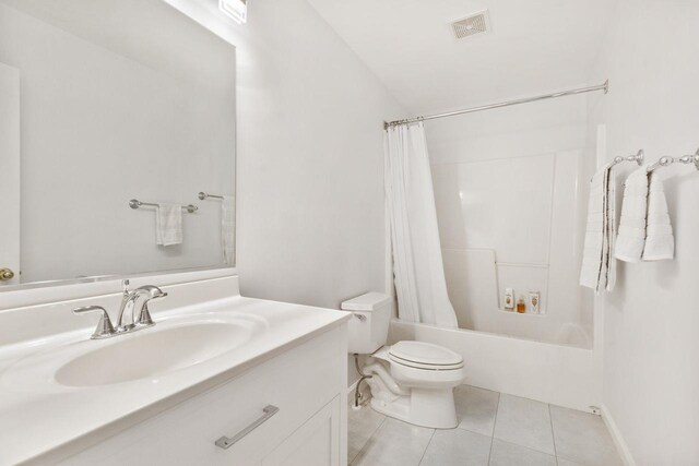123 Park Rd Extension, Goldens Bridge, NY 10526 - full bath with vanity, toilet, shower / bath combination with curtain, and tile patterned floors