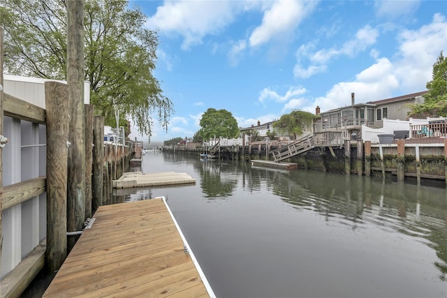 dock featuring a water view