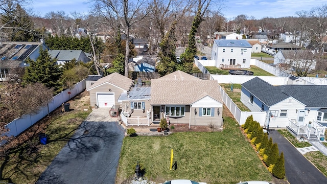 25 Snyder St, Patchogue, NY 11772 - birds eye view of property featuring a residential view