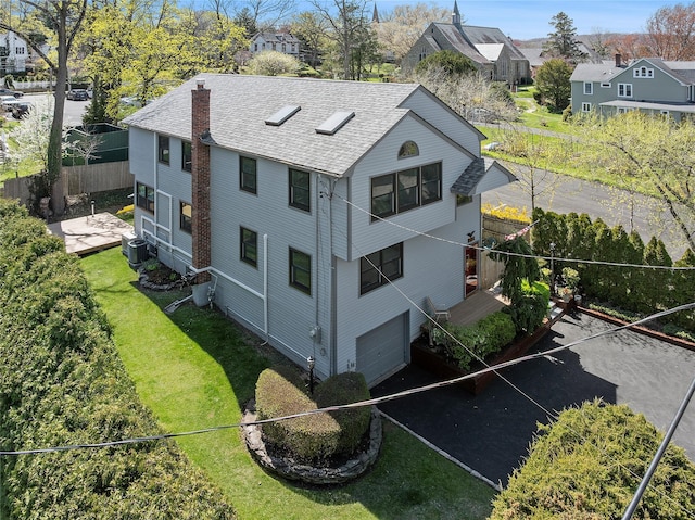 aerial view featuring a residential view