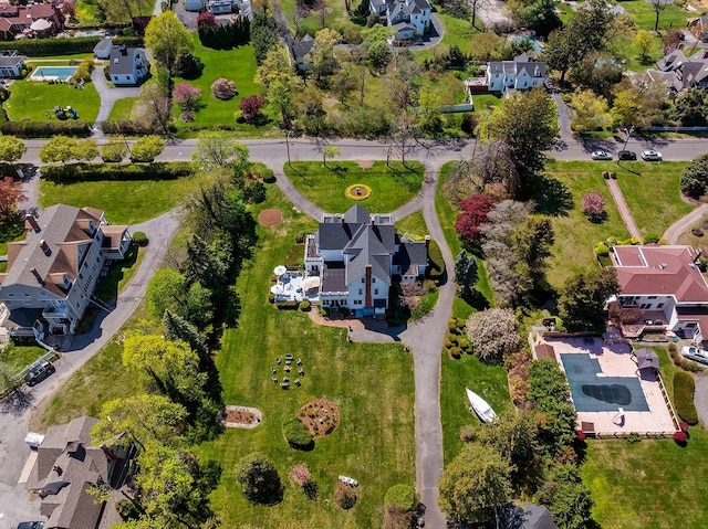 35 S Penataquit Ave, Bay Shore, NY 11706 - aerial view of property and surrounding area featuring nearby suburban area