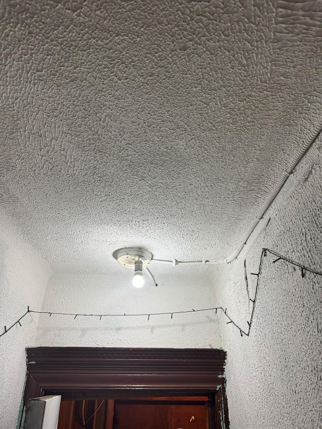 1242 Saint Lawrence Ave, Bronx, NY 10472 - view of interior details