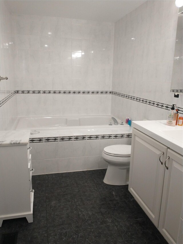 6 Susan Ln, Middle Island, NY 11953 - photo 13