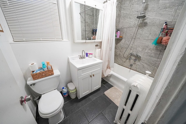 3205 Lafayette Ave, Bronx, NY 10465 - full bathroom featuring toilet, shower / tub combo with curtain, and vanity
