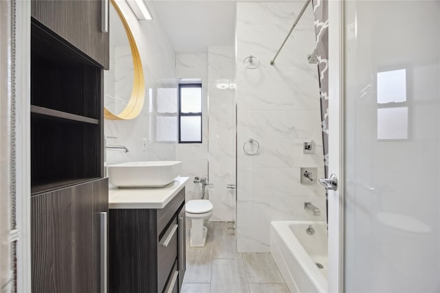 7211 110th St Unit 5G, Forest Hills, NY 11375 - full bath featuring shower / bath combination, toilet, and vanity