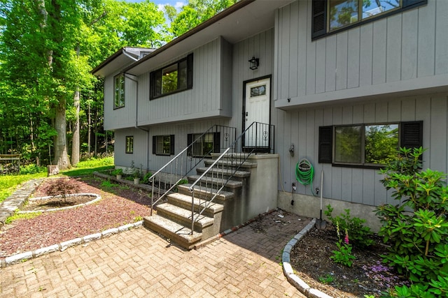 2358 Maple Ave, Cortlandt Manor, NY 10567 - view of exterior entry