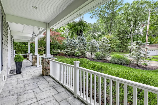view of patio / terrace featuring covered porch