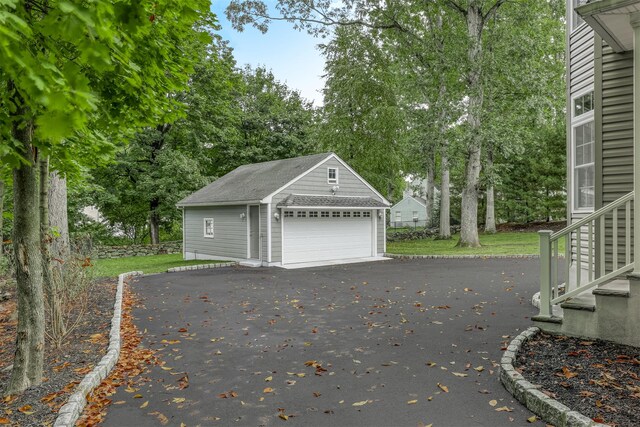 view of detached garage