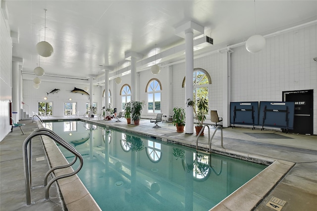 2521 Palisade Ave Unit 6A, Bronx, NY 10463 - view of indoor community pool