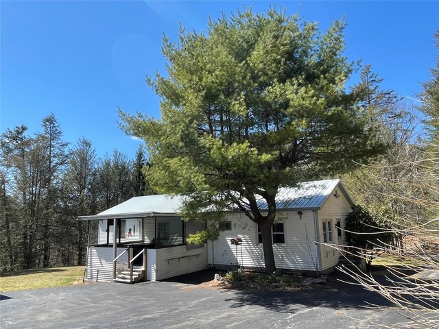 58 Baker Rd, Bearsville, NY 12409 - photo 1
