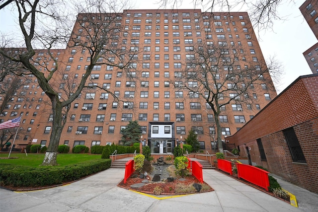 99-60 63rd Rd Unit 9Y, Rego Park, NY 11374 - view of building exterior