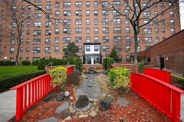 99-60 63rd Rd Unit 9Y, Rego Park, NY 11374 - view of property's community