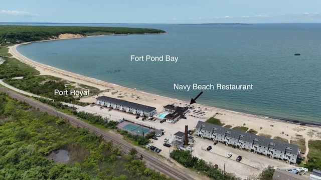 16NAVYRD Navy Rd Unit 106, Montauk, NY 11954 - photo 1