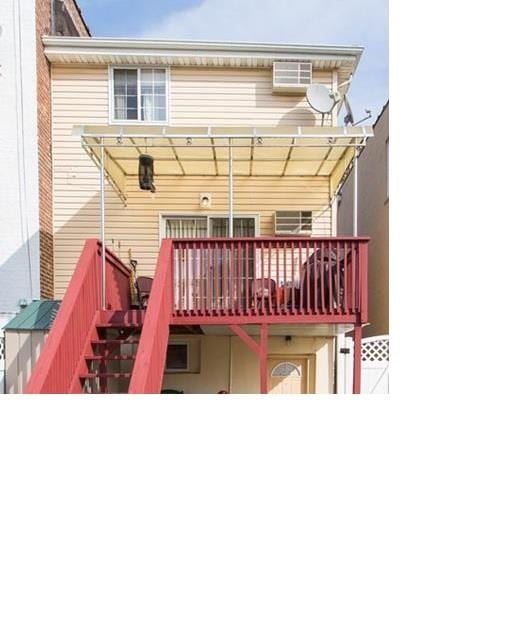 1933 Colden Ave, Bronx, NY 10462 - view of back of property