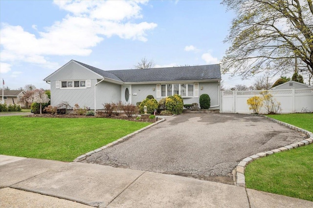 72 Berkshire Rd, Bethpage, NY 11714 - photo 1