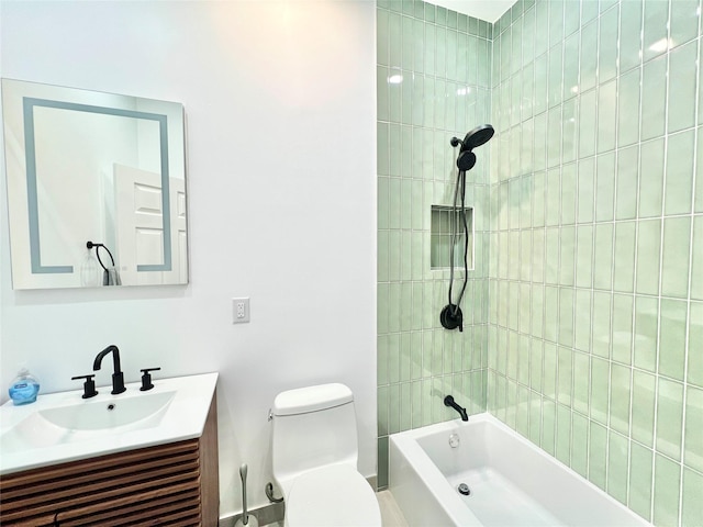 full bath featuring toilet, vanity, and bathtub / shower combination