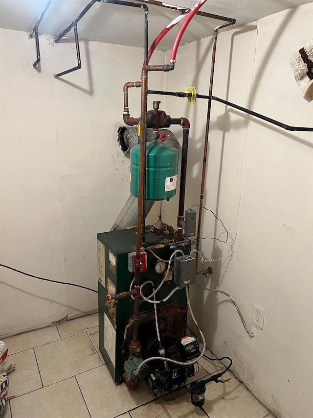 3412 Hunter Ave, Bronx, NY 10475 - utility room with a heating unit