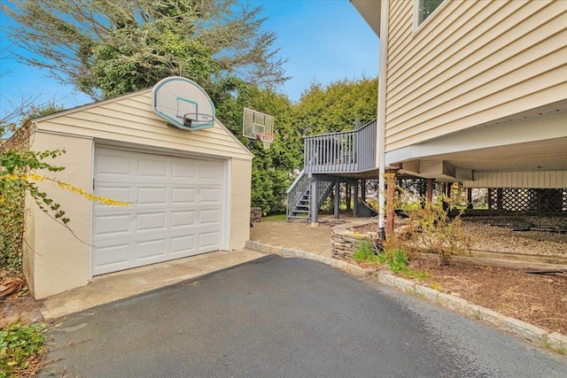 detached garage with driveway