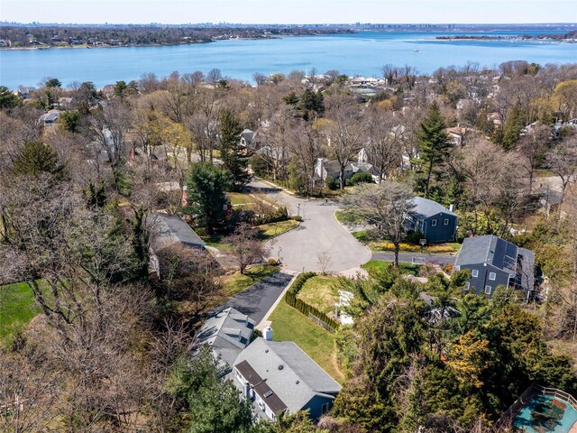 4 Terrace Ct, Port Washington, NY 11050 - bird's eye view of a nearby body of water