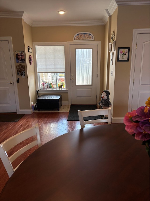 entrance foyer with recessed lighting, baseboards, hardwood / wood-style floors, and ornamental molding